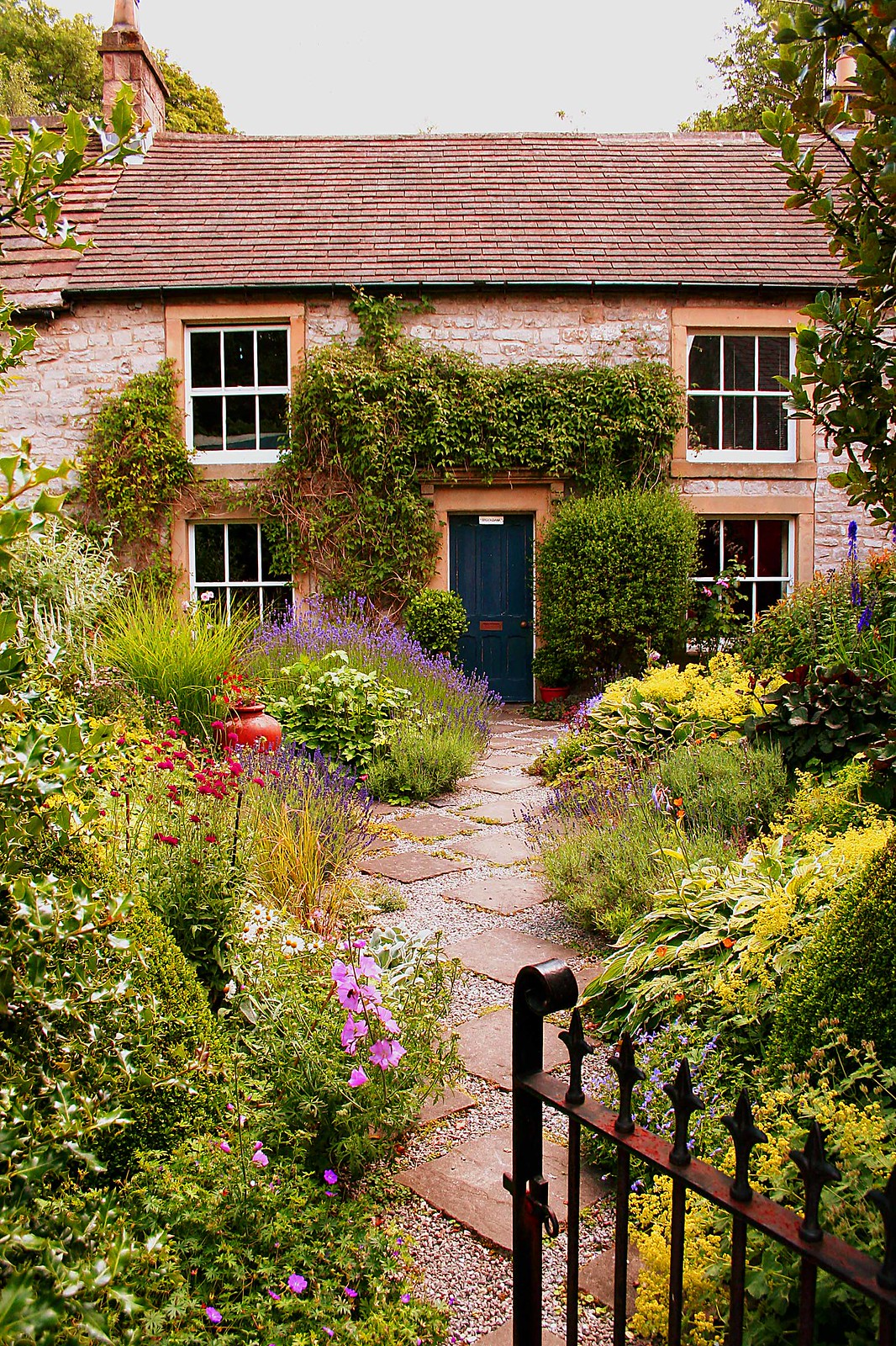 How to make a Cottage garden   Cottage garden Design & Ideas ...