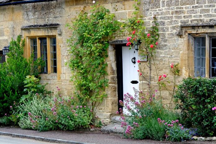 Cotswold stone cottage