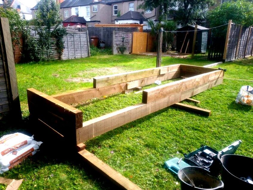 Levelling a sleeper raised bed
